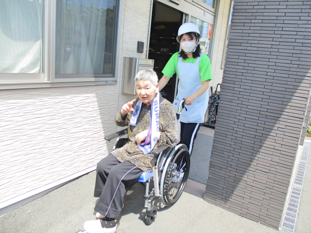 グループハウス三島富田町「防災訓練」車椅子での避難